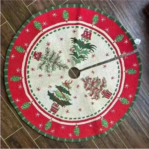 Wool Red, Green, And Cream "Country" Christmas Tree Skirt New With Tags!